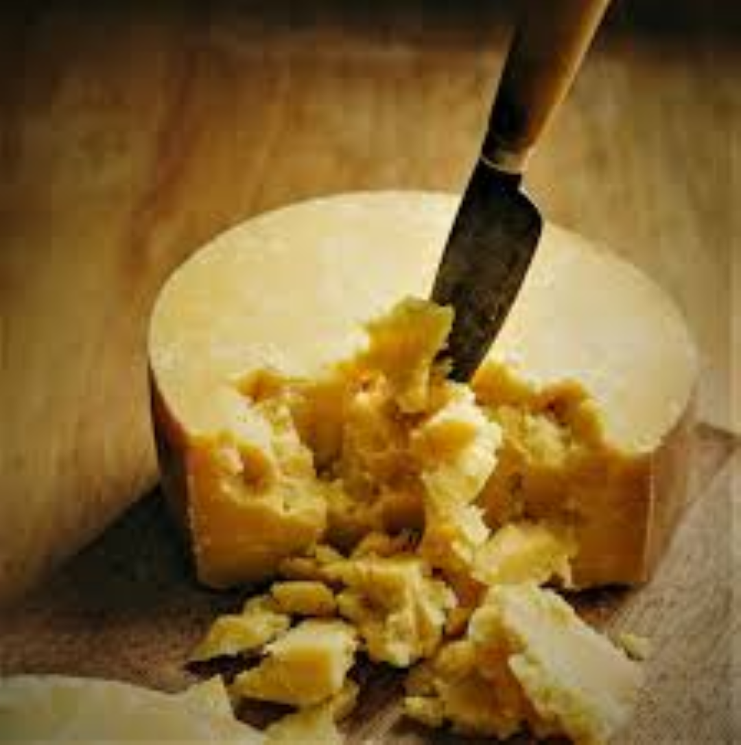 BROWNS ORGANIC CHEDDAR WHEEL 
